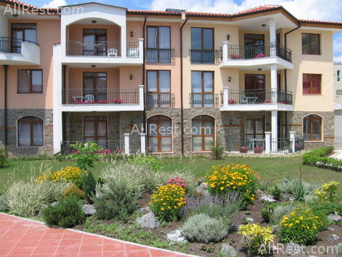 Arcadia Apartments 2